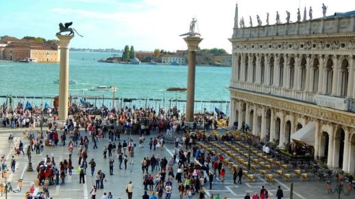 piazza sanmarco daytime